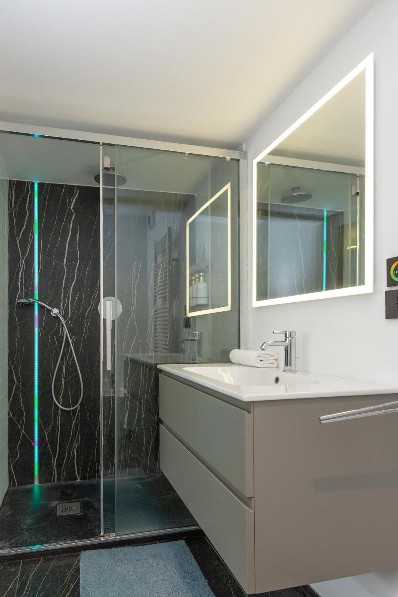 Luxury Design Studio Clefi Appartement *